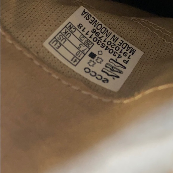 Ecco Leather Slides - Picture 6 of 6